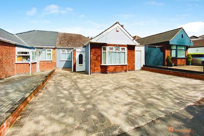 2 Bedroom Semi-Detached Bungalow For Sale In Humberstone Lane, Thurmaston, LE4