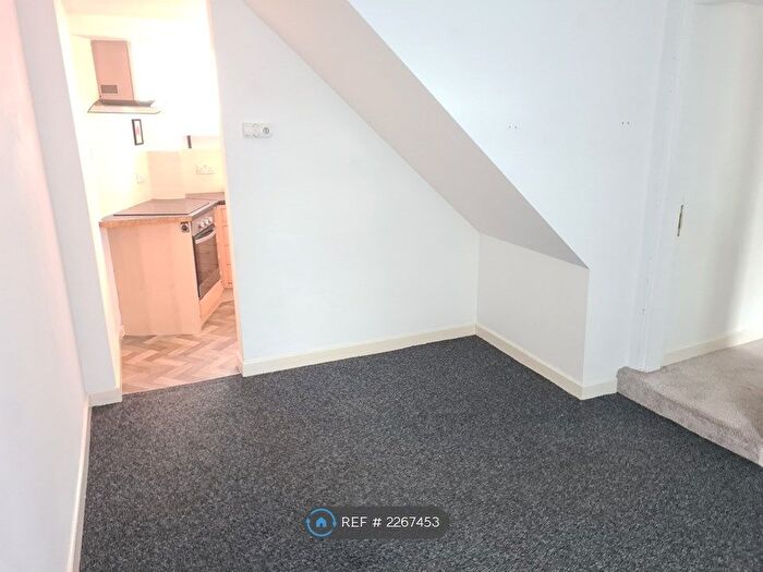 1 Bedroom Flat To Rent In Gloucester Road, Coleford, GL16