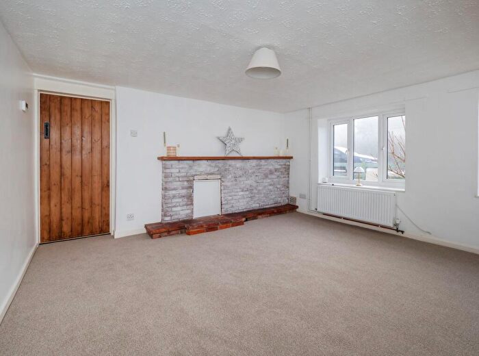 2 Bedroom Cottage For Sale In Norwich Road, Besthorpe, Attleborough, NR17