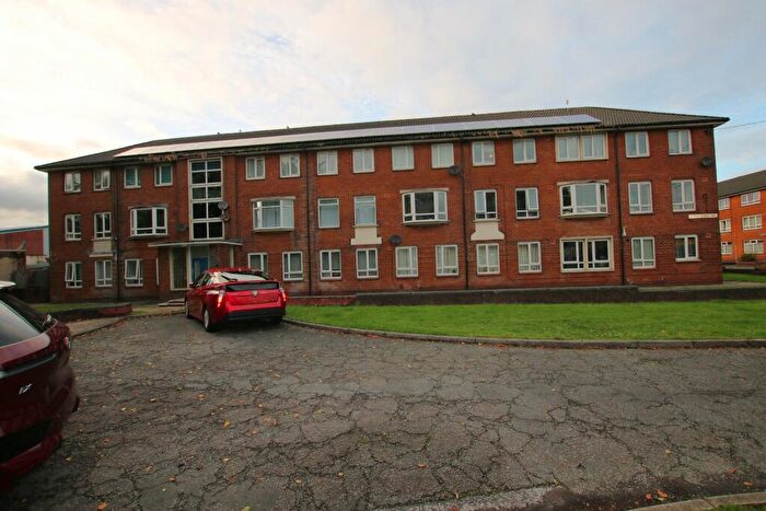3 Bedroom Apartment For Sale In Stonyhurst Road, Town Centre, Blackburn, BB2