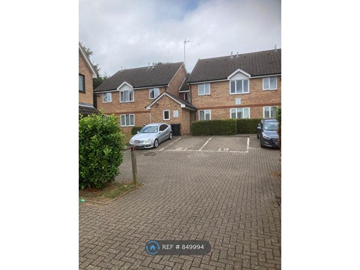 1 Bedroom Flat To Rent In The Laurels, Maidstone, ME16