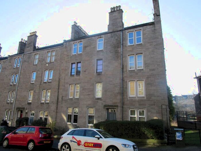 2 Bedroom Flat To Rent In /R Scott Street, Dundee, DD2