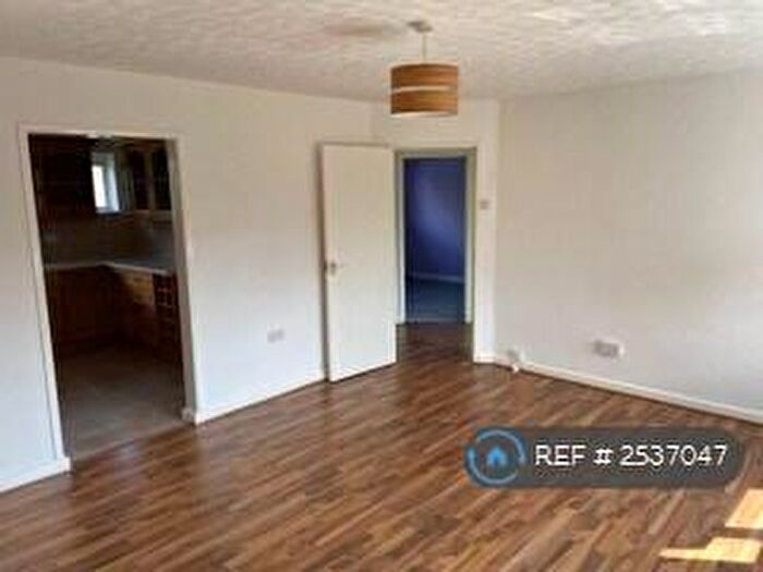 2 Bedroom Flat To Rent In Barnards Way, Brigstock, Kettering, NN14