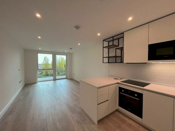 1 Bedroom Flat To Rent In Lavey House, Beresford Avenue, Wembley, Middlesex, HA0