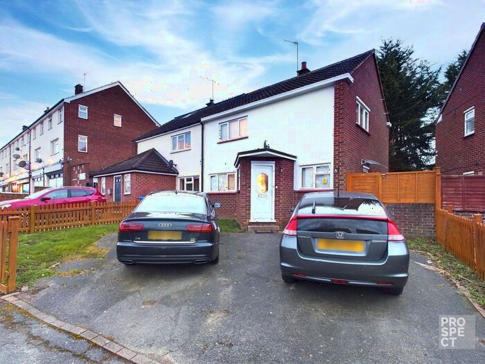 3 Bedroom Semi-Detached House To Rent In Gloucester Road, Maidenhead, Berkshire, SL6