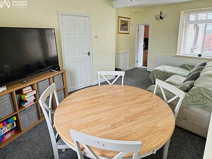 2 Bedroom End Of Terrace House For Sale In Gilbert Street, Holyhead, Anglesey, LL65