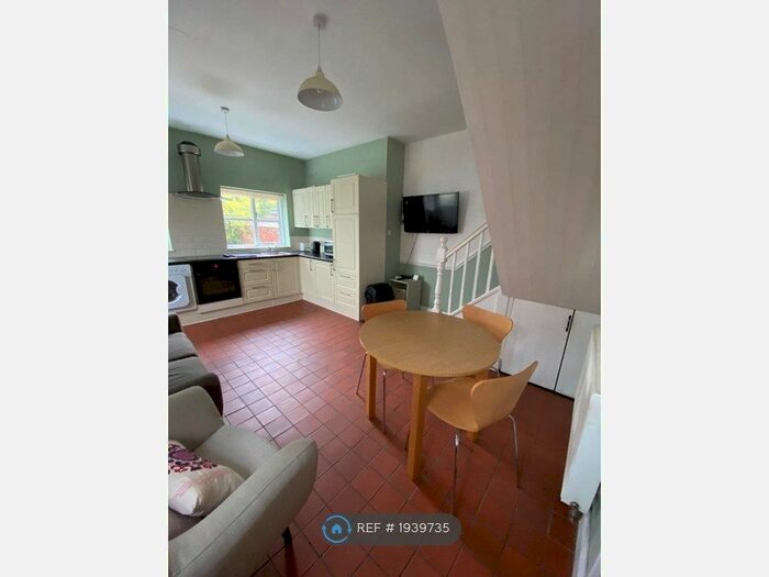 3 Bedroom Semi-Detached House To Rent In Wigan Road, Ormskirk, L39