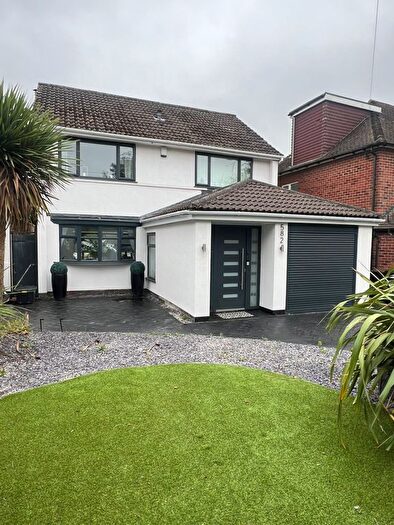 4 Bedroom Detached House To Rent In Kenilworth Road, Balsall Common, Coventry, CV7