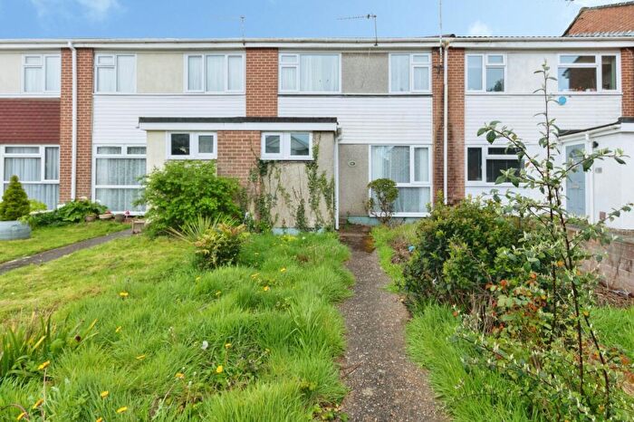 3 Bedroom Terraced House For Sale In Columbia Road, Ensbury Park, Bournemouth, Dorset, BH10