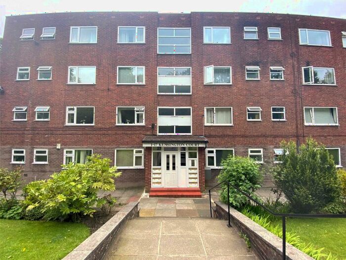 1 Bedroom Apartment To Rent In Kensington Court, Bury New Road, Salford, M7