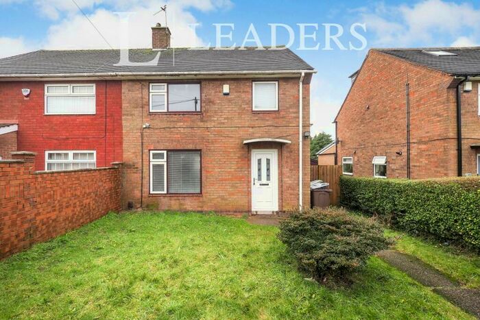 3 Bedroom Semi-Detached House To Rent In Mosswood Crescent, Nottingham, NG5