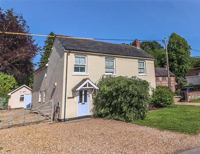 4 Bedroom Detached House To Rent In Redenham, SP11