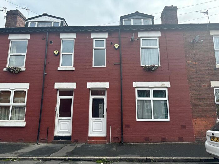 5 Bedroom Property To Rent In South Grove, Chorlton-on-Medlock, £pppw, M13