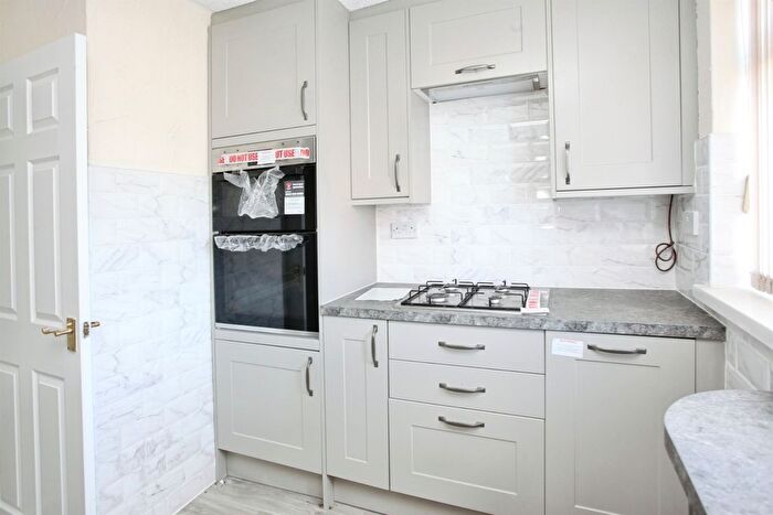 2 Bedroom Detached Bungalow For Sale In Bryn Henllan, Brynna, Pontyclun, CF72