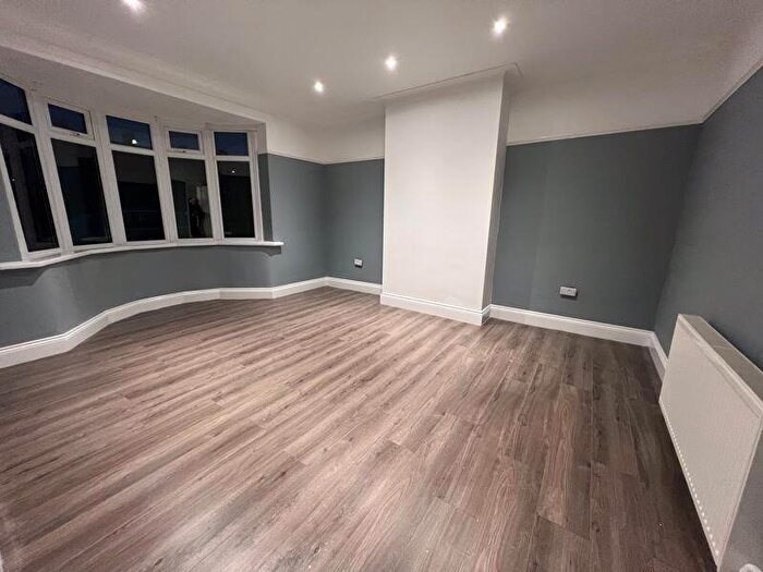 1 Bedroom Flat To Rent In Middle Street, Newcastle Upon Tyne, NE6