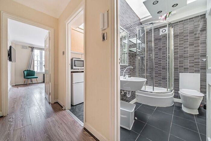 Studio To Rent In Park West, Hyde Park Estate, London, W2