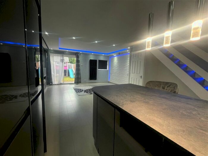 3 Bedroom Terraced House To Rent In Larch Close, Bognor Regis, PO22