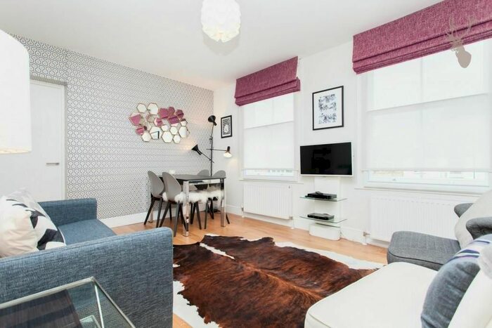 1 Bedroom Flat To Rent In Columbia Road, London, E2