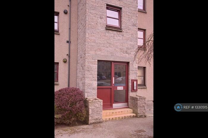 2 Bedroom Flat To Rent In Hutcheon Low Place, Aberdeen, AB21
