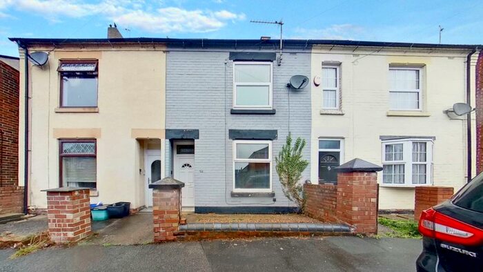 3 Bedroom Terraced House To Rent In Windmill Street, Church Gresley, Swadlincote, Derbyshire, DE11