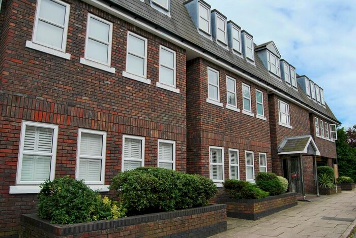 1 Bedroom Flat To Rent In Babbacombe Road, Bromley, BR1