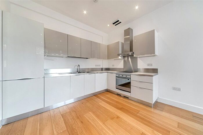 1 Bedroom Flat To Rent In Croydon Road, Beckenham, BR3