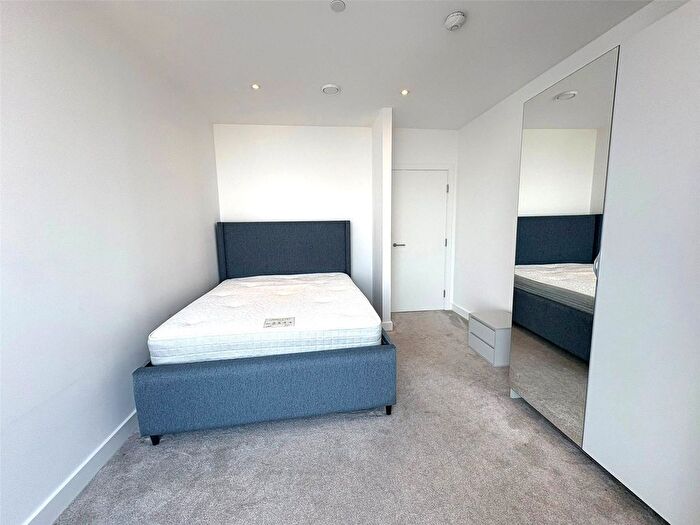 2 Bedroom Flat To Rent In Bankside Boulevard, Salford, Greater Manchester, M3