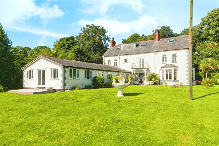 6 Bedroom Detached House For Sale In Raby Road, Thornton Hough, Wirral, CH63