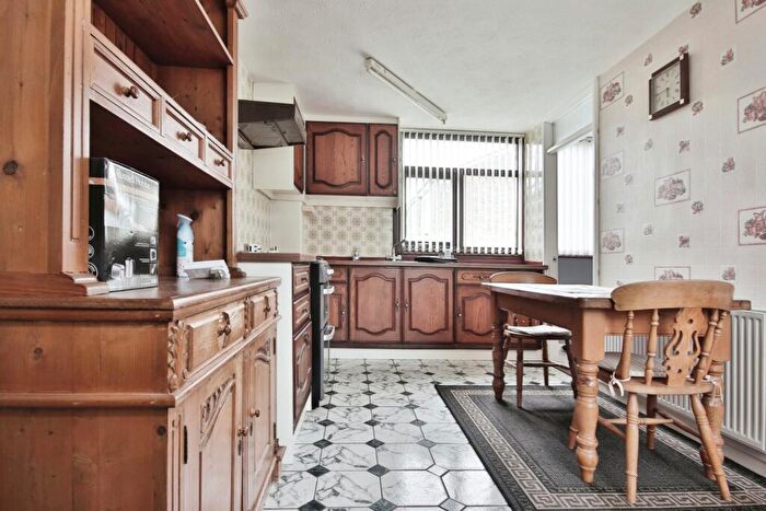 3 Bedroom Terraced House For Sale In Sandford Close, Bransholme, Hull, HU7