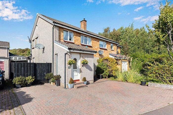 3 Bedroom Semi-Detached House For Sale In Rullion Road, Penicuik, EH26