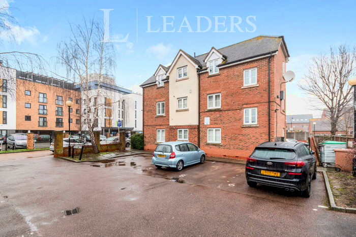 2 Bedroom Apartment To Rent In Games Yard, Stevenage, SG1
