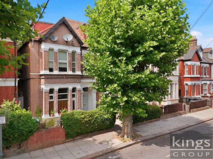 1 Bedroom Flat For Sale In Belmont Road, Tottenham, London, N15