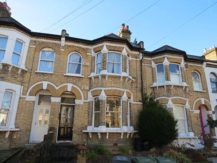 1 Bedroom Flat To Rent In Whiteley Road, Crystal Palace, SE19