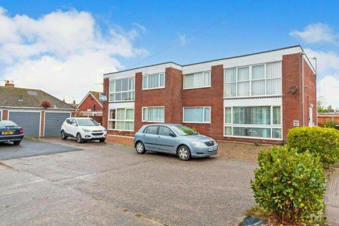 2 Bedroom Flat To Rent In Eastpines Drive, Thornton-Cleveleys, FY5