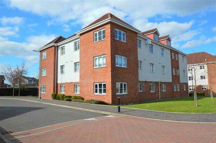 2 Bedroom Apartment To Rent In Copperwood Court, Hamilton, ML3
