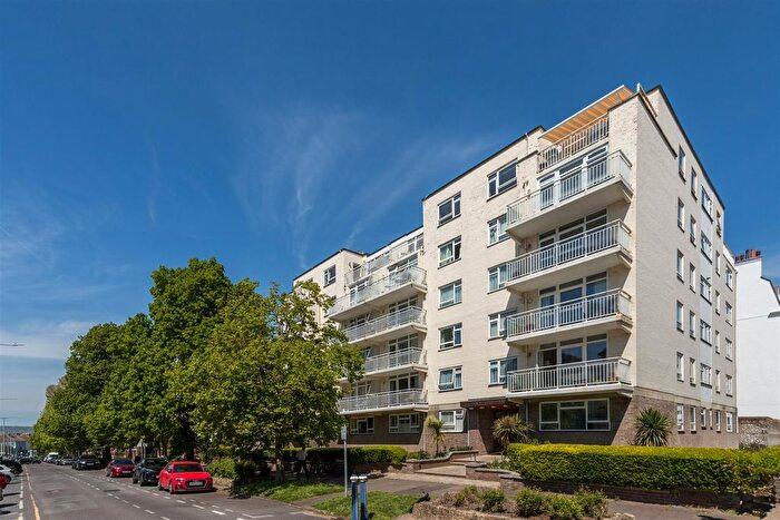 4 Bedroom Flat For Sale In Devonshire Place, Eastbourne, BN21
