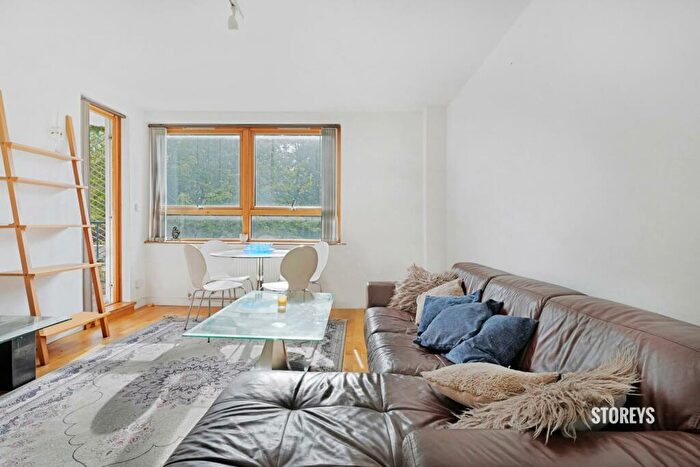 2 Bedroom Apartment To Rent In Royal College Street, Camden, London, NW1