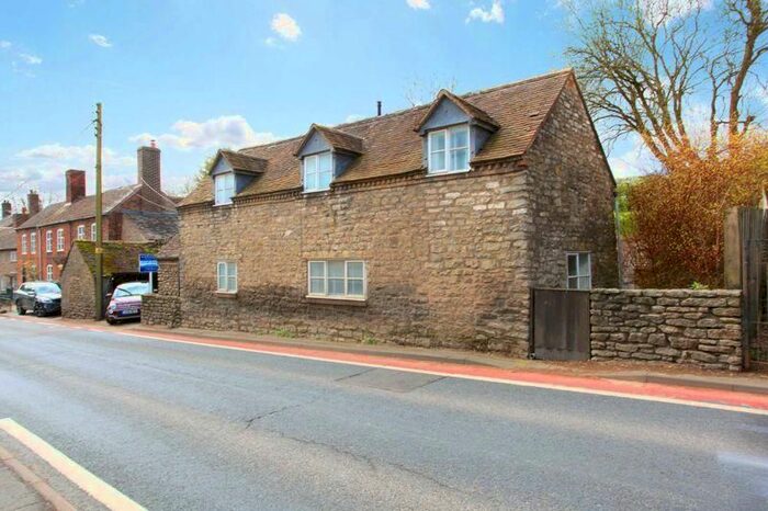 3 Bedroom Detached House For Sale In Sheinton Street, Much Wenlock, Shropshire, TF13