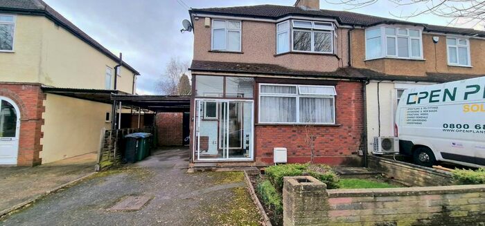 3 Bedroom Property To Rent In Purbrock Avenue, Garston, Watford, WD25