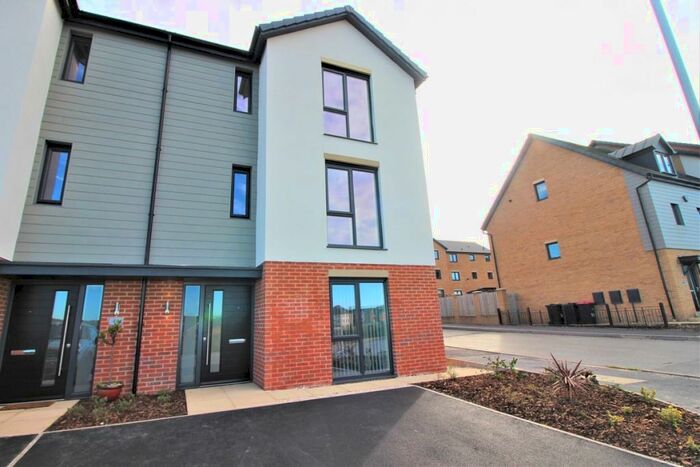 3 Bedroom Semi-Detached House To Rent In Cherry Wood Way, Waverley, Rotherham, S60