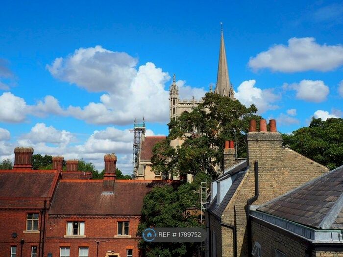 2 Bedroom Terraced House To Rent In Union Road, Cambridge, CB2