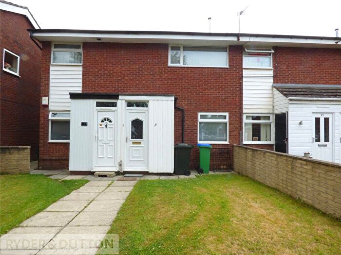 2 Bedroom Apartment To Rent In Andover Avenue, Middleton, Manchester, Greater Manchester, M24