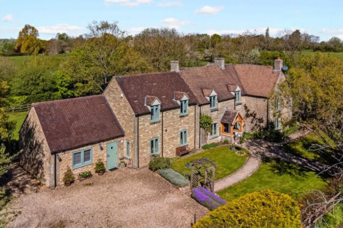 4 Bedroom Detached House For Sale In Minety, Malmesbury, Wiltshire, SN16
