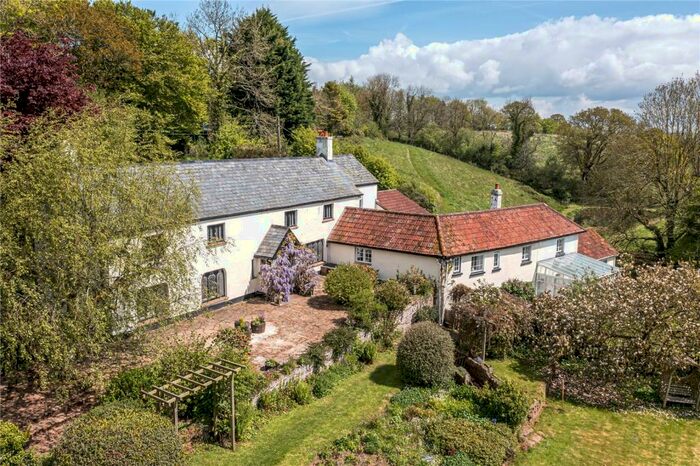 5 Bedroom Detached House For Sale In Pennymoor, Tiverton, Devon, EX16