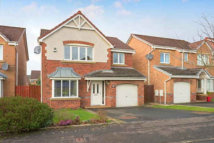 4 Bedroom Detached Villa For Sale In Priorwood Drive, Dunfermline, KY11
