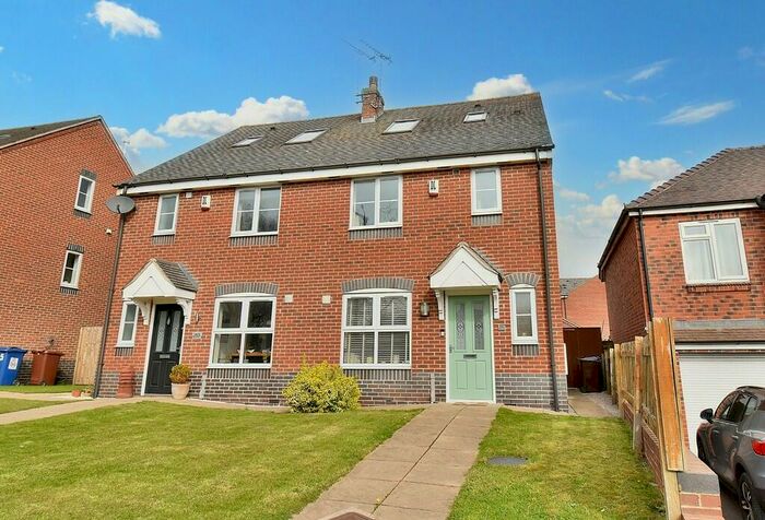 3 Bedroom Semi-Detached House For Sale In Henhurst Hill, Burton-on-Trent, DE13