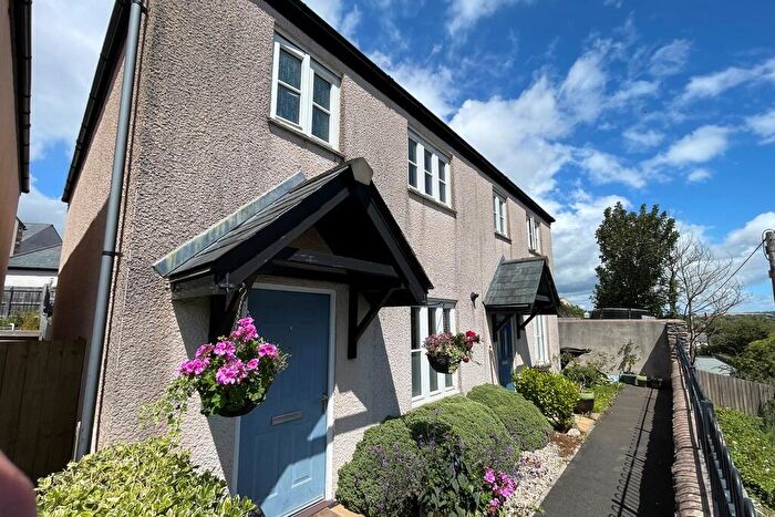 3 Bedroom Semi-Detached House To Rent In Yealmpton, Devon, PL8