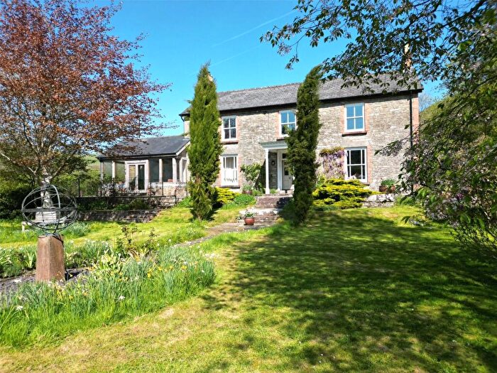 6 Bedroom Detached House For Sale In Lower Chapel, Brecon, Powys, LD3