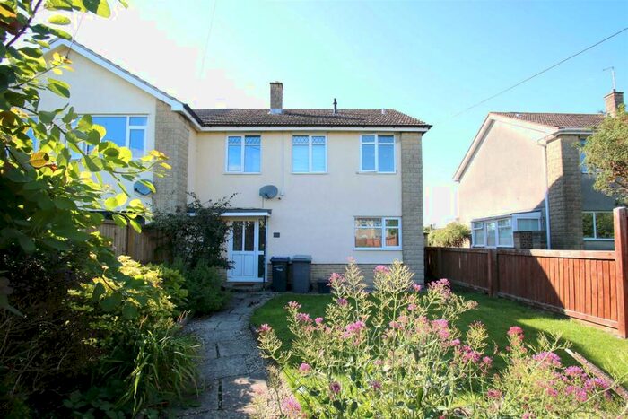 3 Bedroom Semi-Detached House To Rent In Frome Road, Trowbridge, BA14