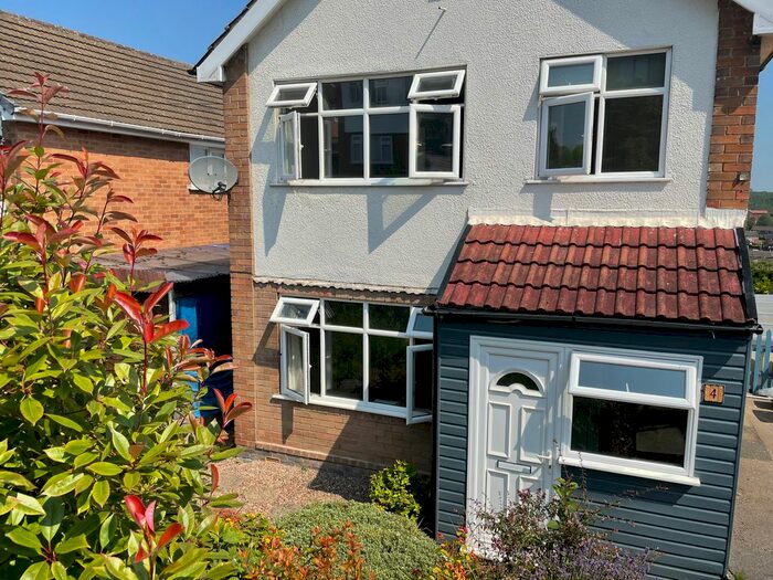 3 Bedroom Detached House To Rent In Cookson Avenue, Gedling, Nottingham, NG4